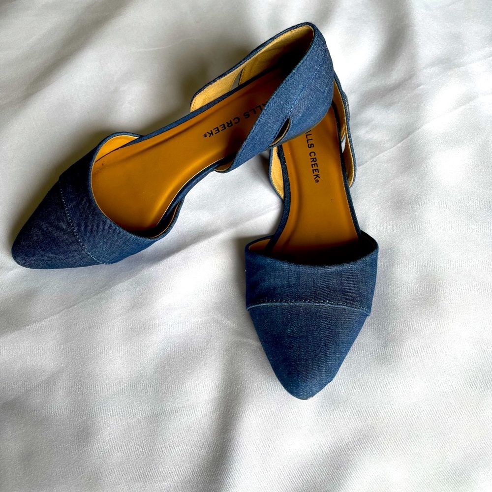 Falls Creek “Dana” denim flats, size 8
